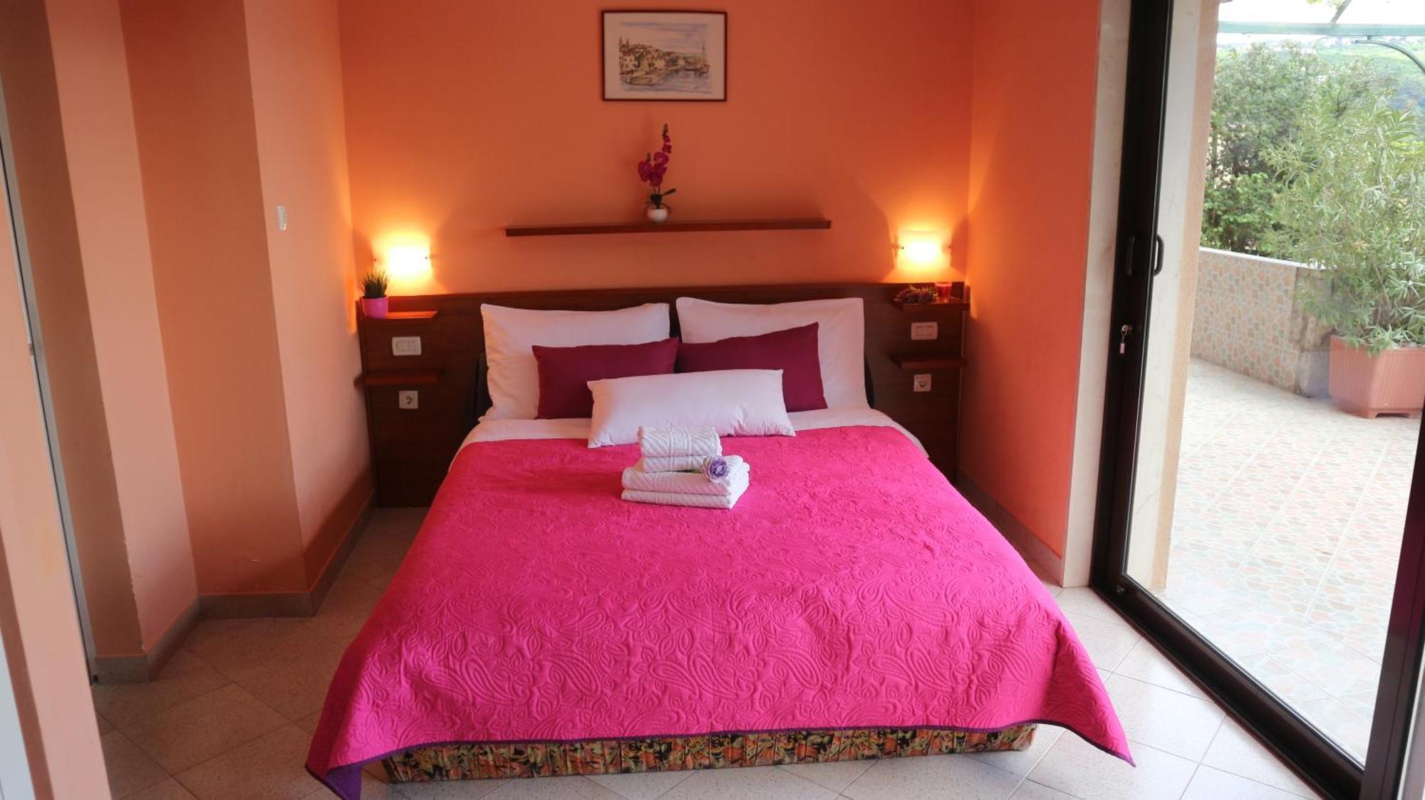 Apartments Komel Opatija Zimmer foto
